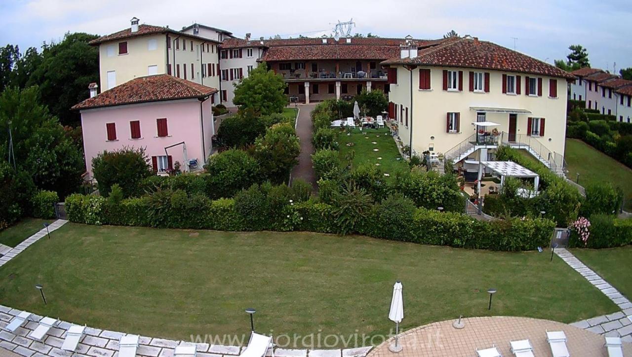 100% Design Villa Desenzano del Garda Eksteriør bilde