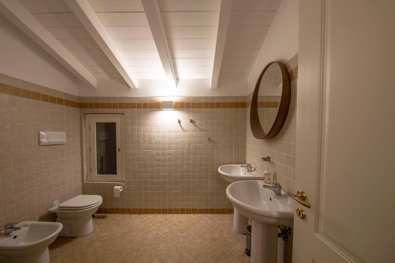 100% Design Villa Desenzano del Garda Eksteriør bilde